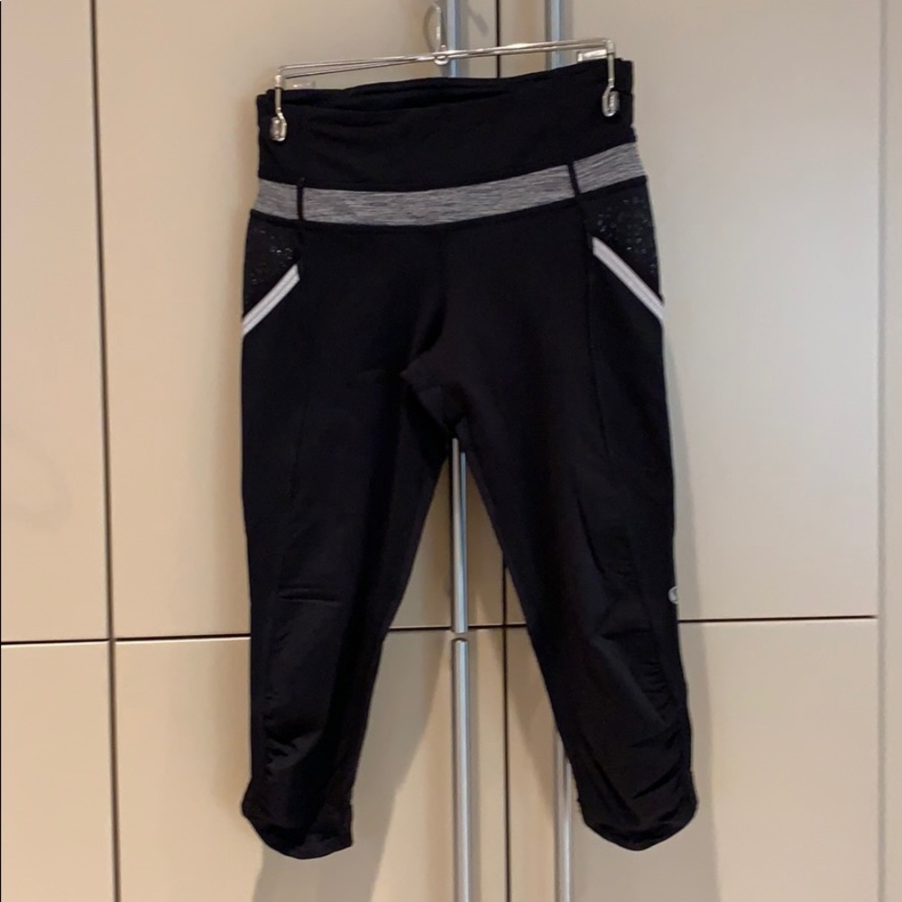 Lululemon Capri Pants